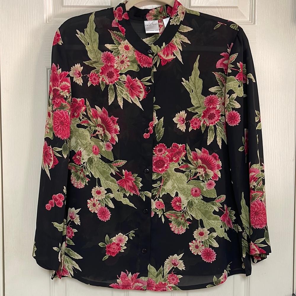 Emma James size 14 blouse. Sheer blouse with 3/4 length sleeves.